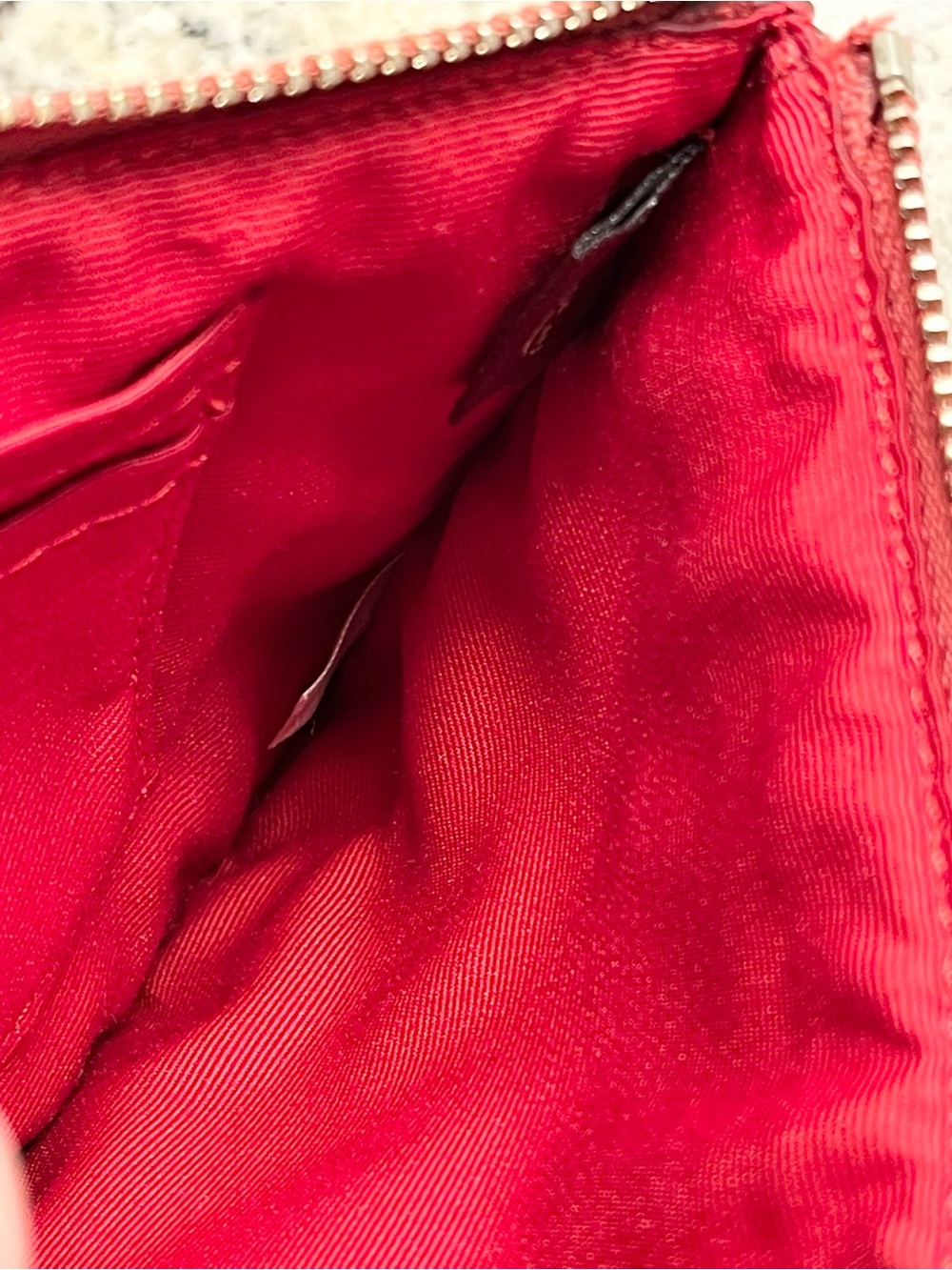 Coach Corner Cherry Medium Wristlet NWOT - Picture 9 of 9
